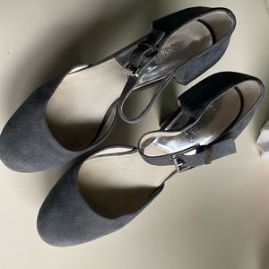 Michael Michael Kors gray suede ankle shoes